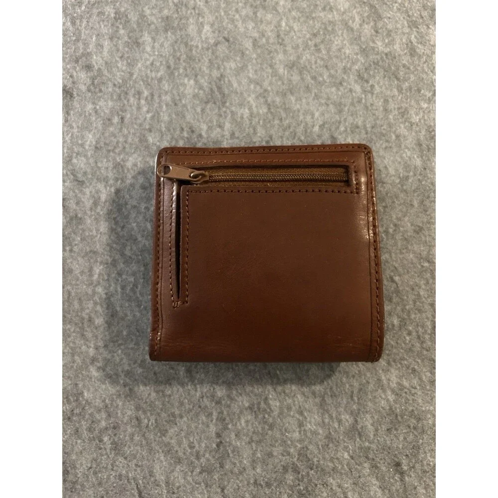 Fossil Leather Trifold Classic Tan Brown Wallet ID Window Card Slots